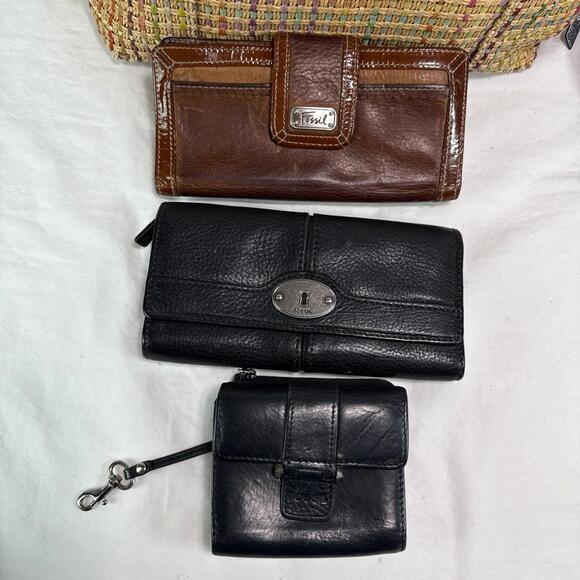Fossil Hand Bag Lot 2 Bags And 3 Wallets Black Brown Leather Woven READ As Is - Picture 9 of 14